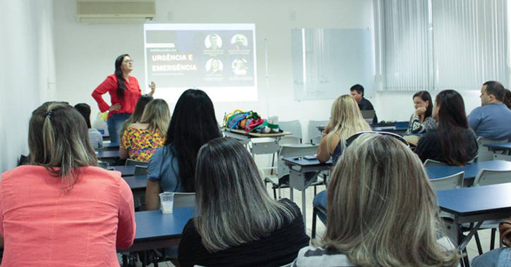 Aula Magna - Enfermagem em Urgência e Emergência