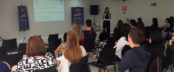 Aula Magna Nutrição Clínica e Desportiva Ubá