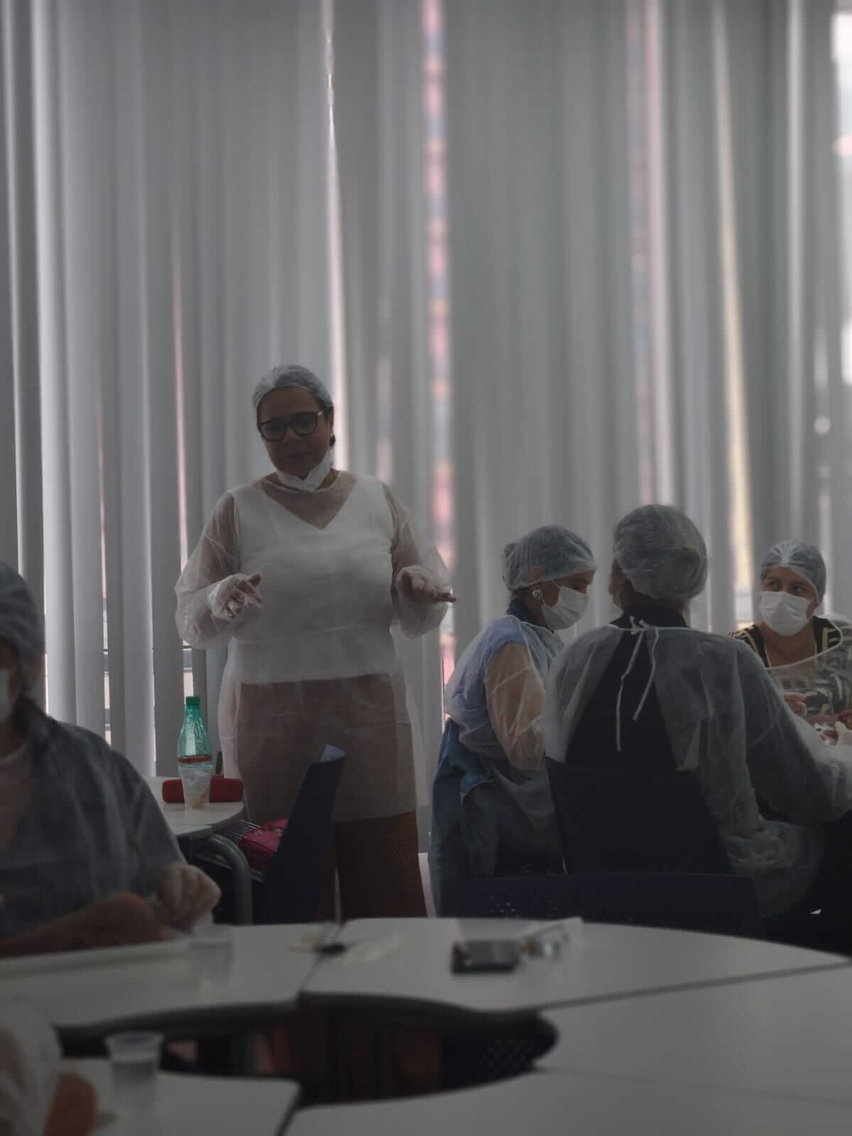 Pós em Estomaterapia em Juiz de Fora | Prática com Desbridamento e Sutura no IESPE