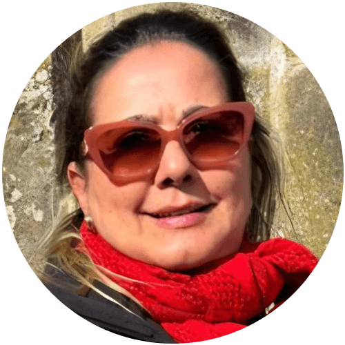 Dra. Christianne Tolêdo de Souza Leal